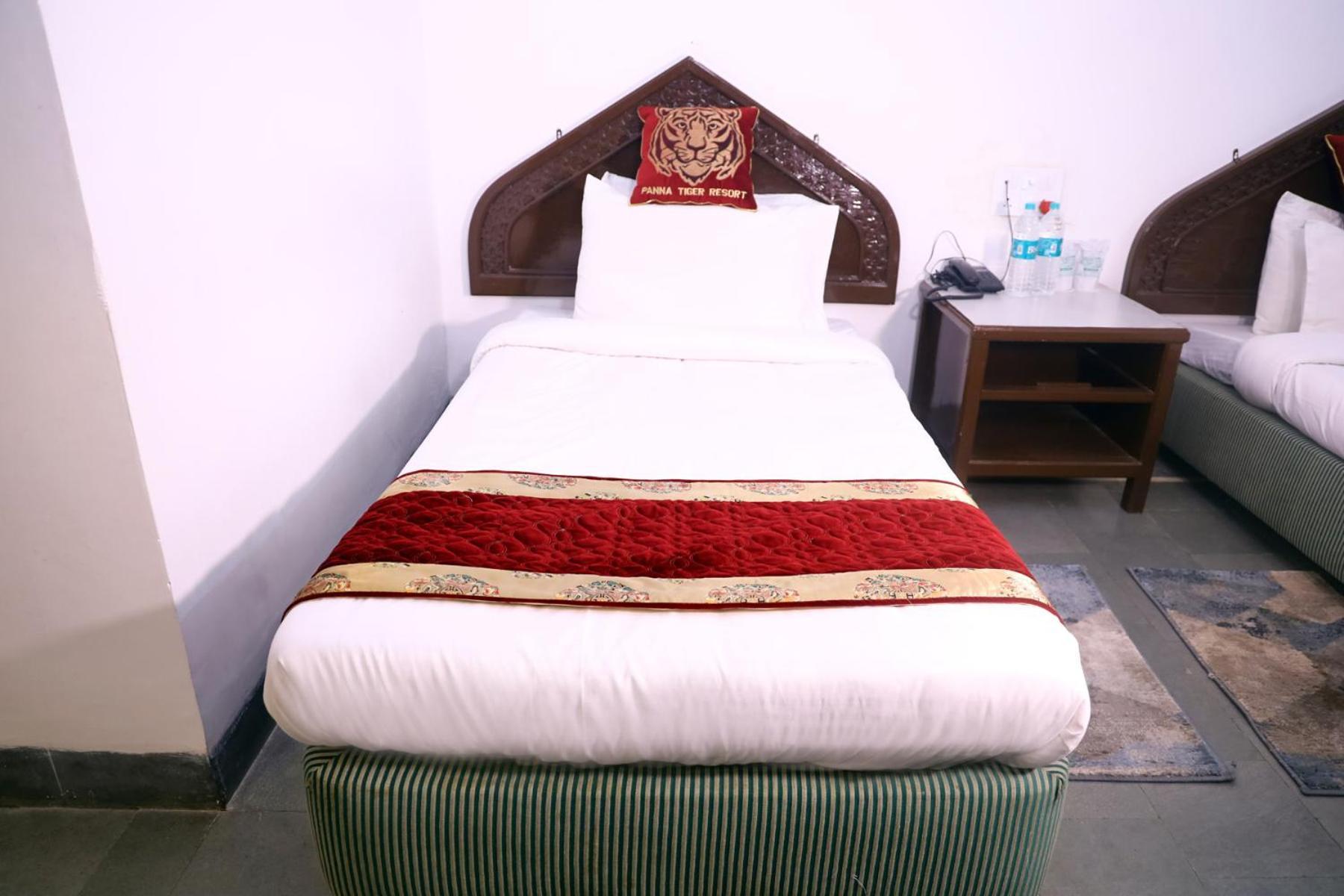 Panna Tiger Resort- Riverside Property Rājgarh Exterior foto